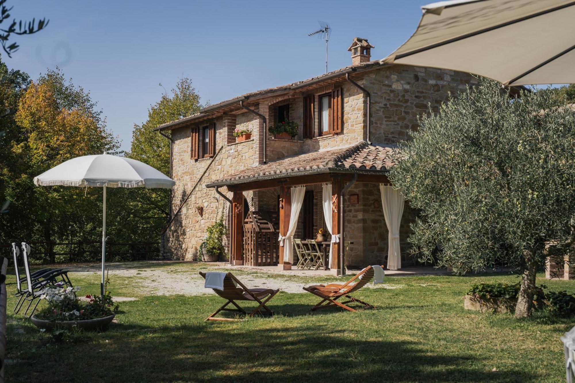 Agriturismo Casa Del Nonno Valfabbrica Kültér fotó