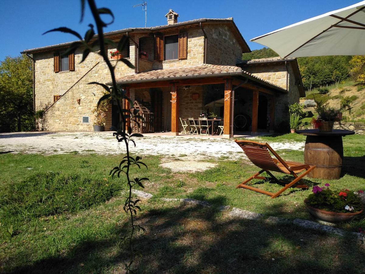 Agriturismo Casa Del Nonno Valfabbrica Kültér fotó